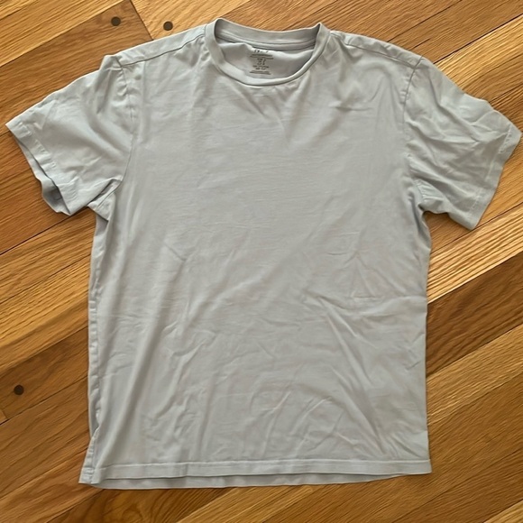 H&M Essentials No 7 Men Solid Sky Blue Grey T-Shirt Short Sleeve 100% Cotton S - Picture 1 of 4